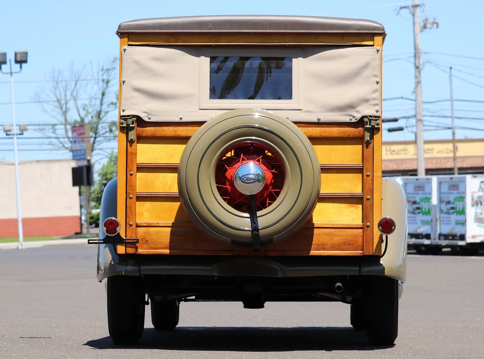 1935 Ford Model 48 & 68 - Image 4 of 31