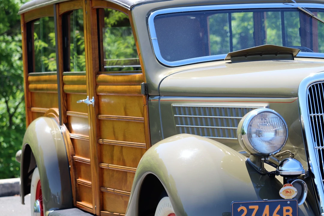 1935 Ford Model 48 & 68 - Image 14 of 31