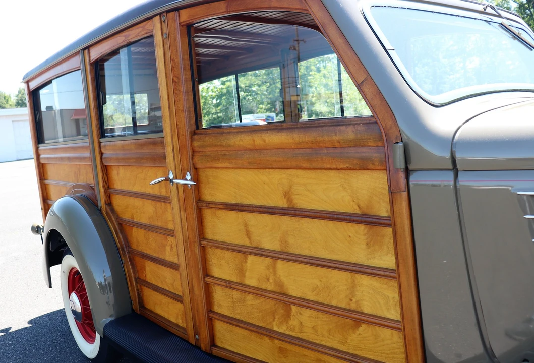 1935 Ford Model 48 & 68 - Image 18 of 31