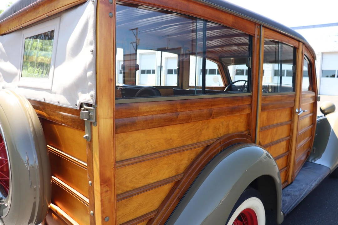 1935 Ford Model 48 & 68 - Image 19 of 31