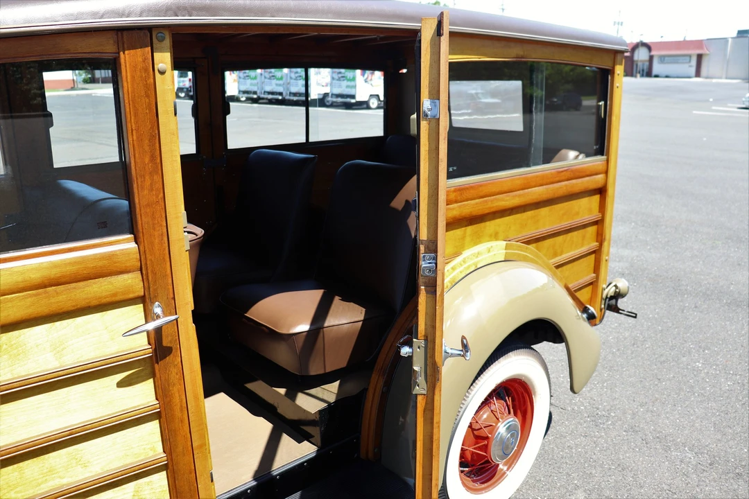 1935 Ford Model 48 & 68 - Image 30 of 31