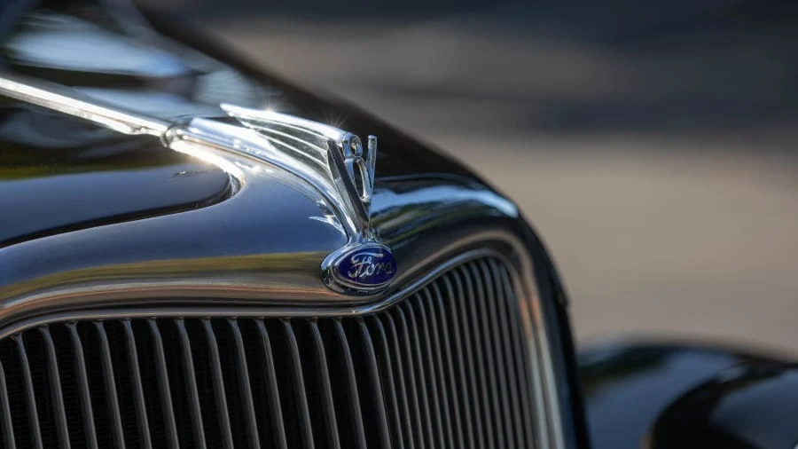 1935 Ford Model 48 & 68 - Image 9 of 30