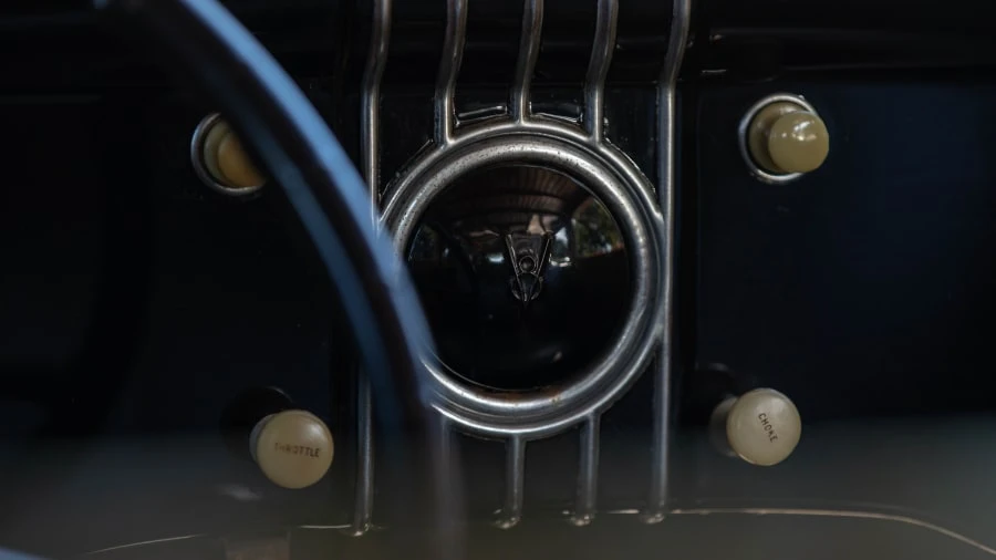1935 Ford Model 48 & 68 - Image 22 of 30