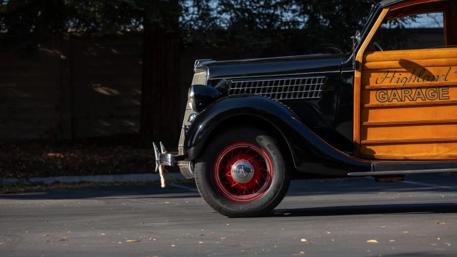 1935 Ford Model 48 & 68 - Image 26 of 30