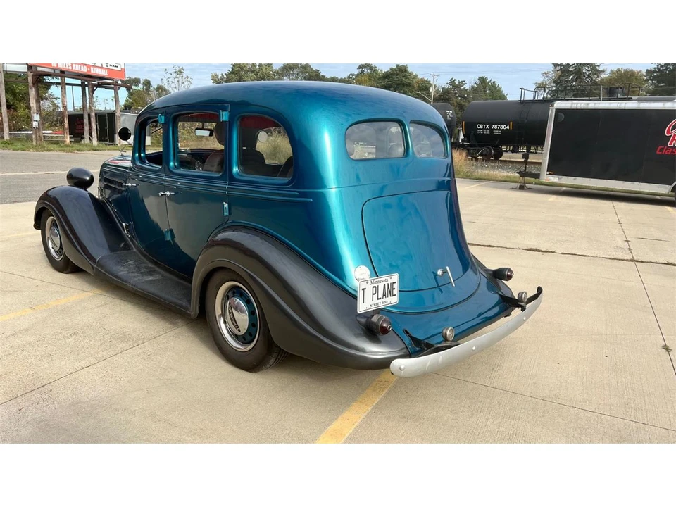 1935 Hudson - Image 6 of 26