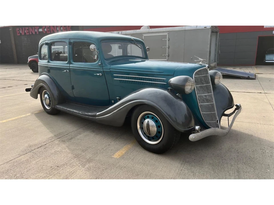 1935 Hudson - Image 4 of 26