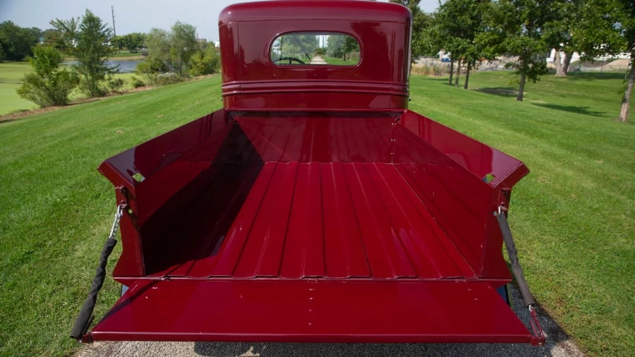 1935 International Harvester Pickup - Image 11 of 12