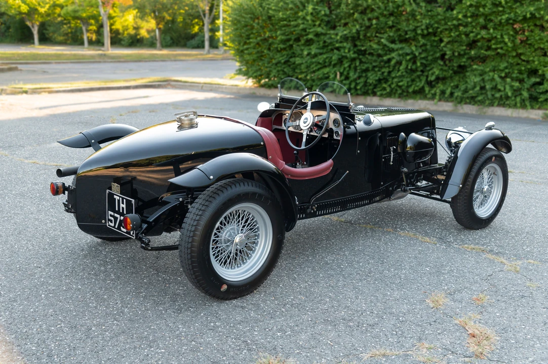 1935 Lagonda - Image 2 of 31