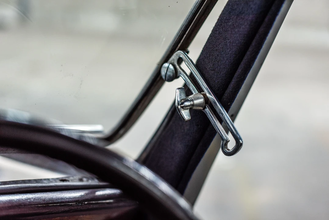 1935 Lancia - Image 28 of 31