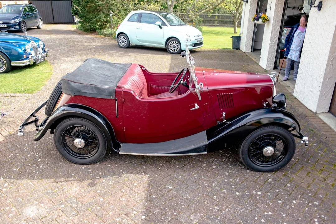 1935 Morris - Image 5 of 30