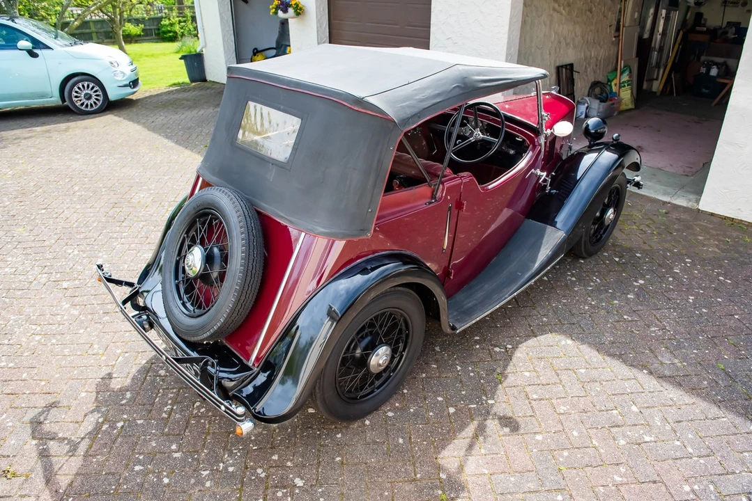 1935 Morris - Image 11 of 30