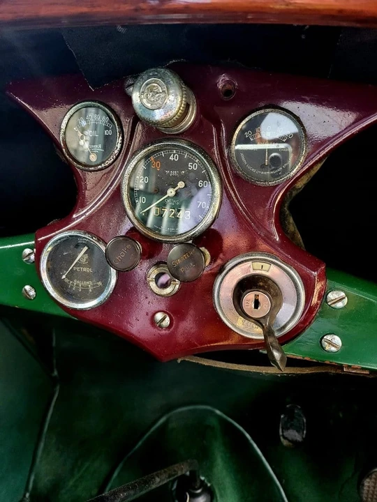 1935 Morris - Image 19 of 30