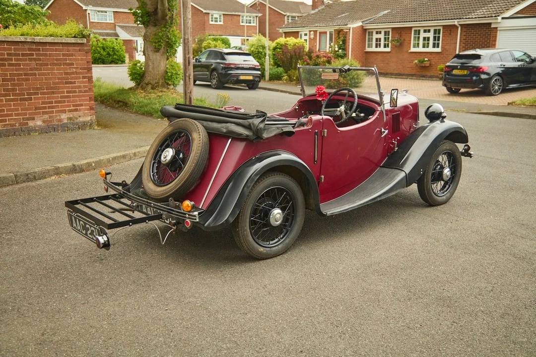 1935 Morris - Image 13 of 30