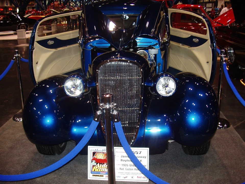 1935 Oldsmobile F-Series - Image 2 of 21