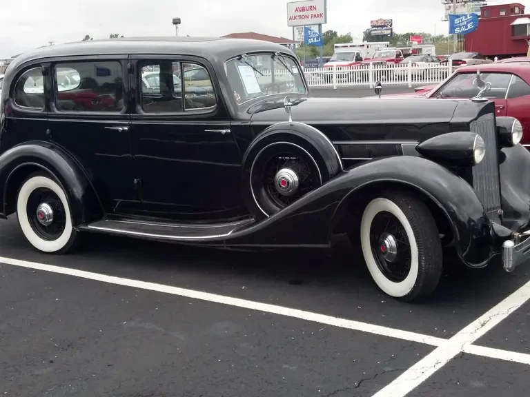 1935 Packard Eight - Image 2 of 2