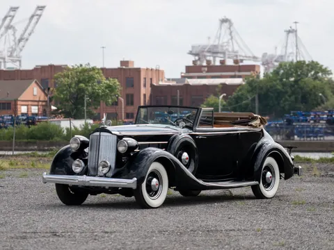 1935 Packard 1201 Eight Convertible Victoria
