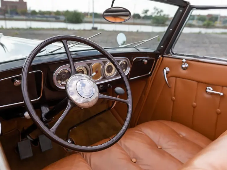 1935 Packard Eight - Image 15 of 31