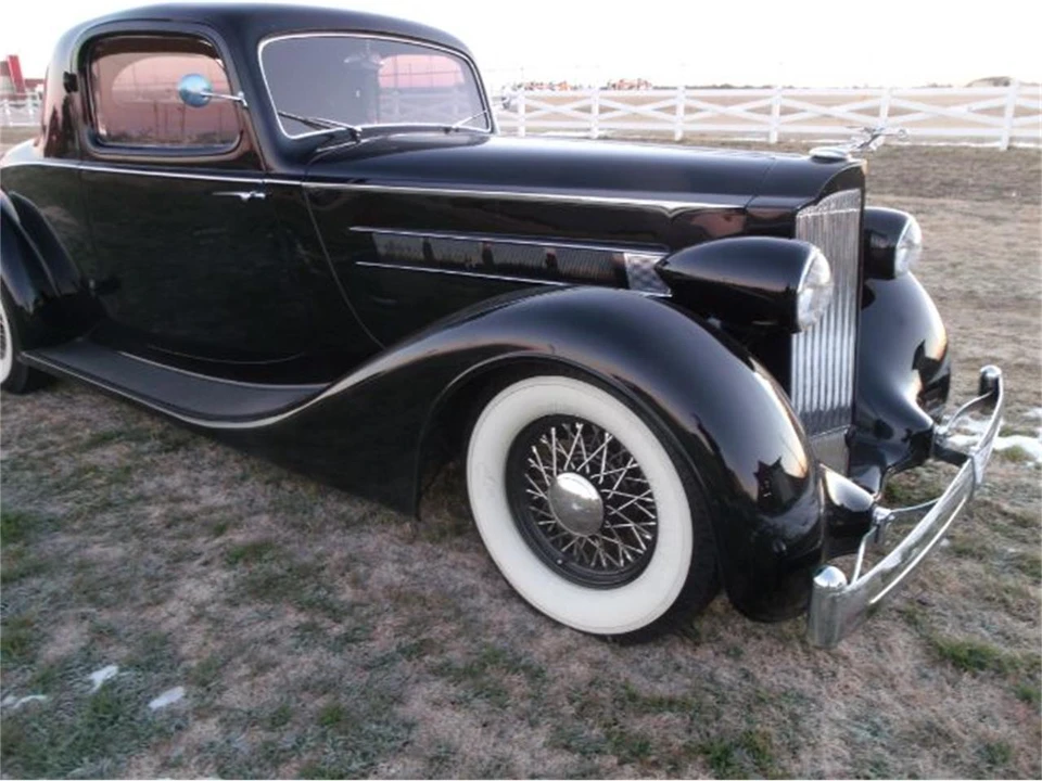 1935 Packard Eight - Image 6 of 11