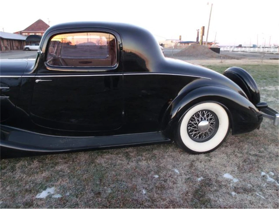 1935 Packard Eight - Image 7 of 11