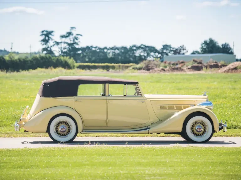 1935 Packard Eight - Image 6 of 21