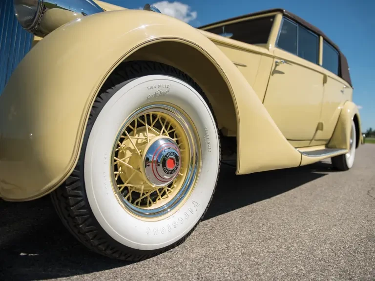 1935 Packard Eight - Image 11 of 21