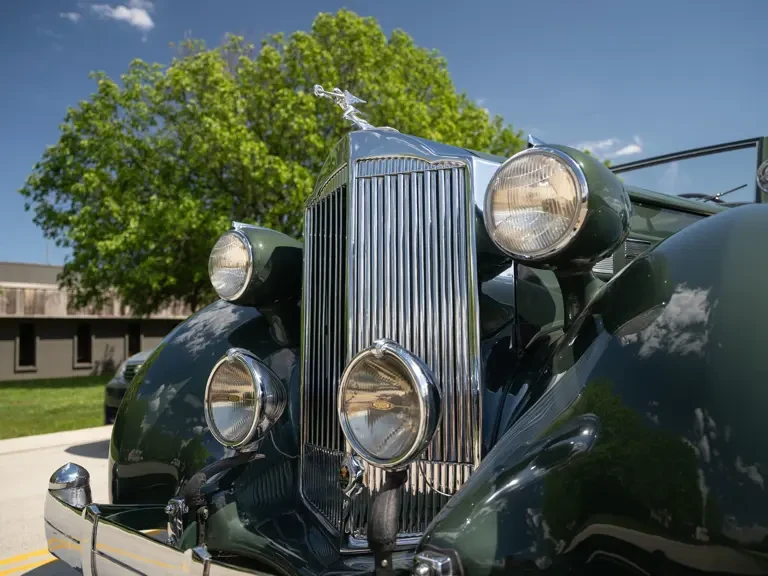 1935 Packard Eight - Image 10 of 31