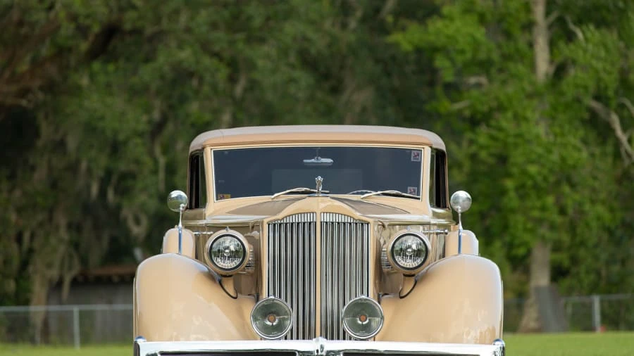 1935 Packard Eight - Image 23 of 31