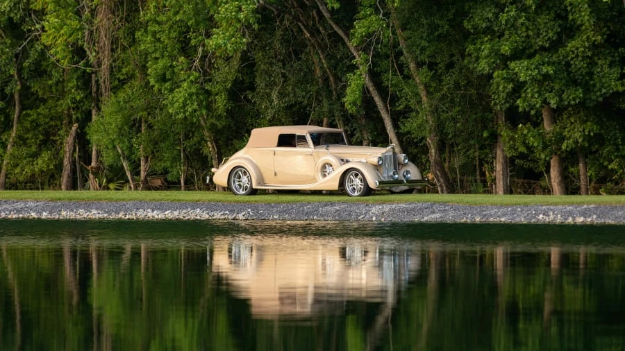 1935 Packard Eight - Image 28 of 31