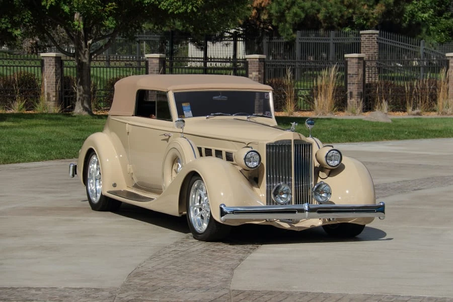 1935 Packard Eight - Image 12 of 29