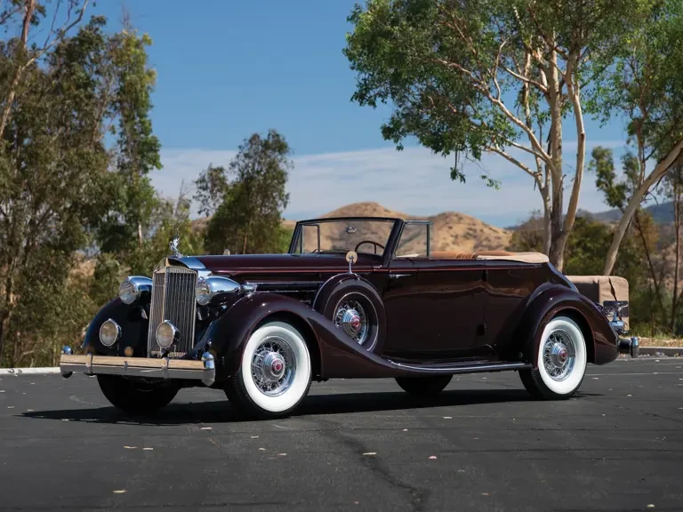 1935 Packard Twelve - Image 2 of 31