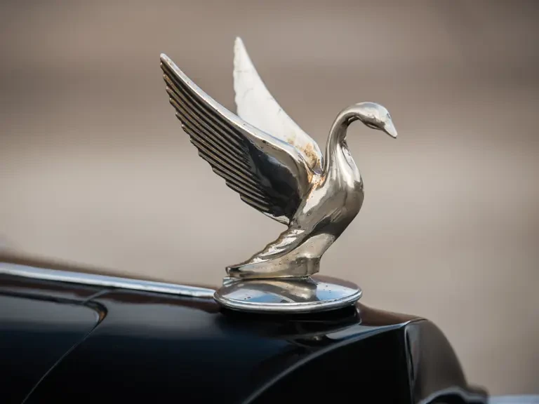 1935 Packard Twelve - Image 18 of 31