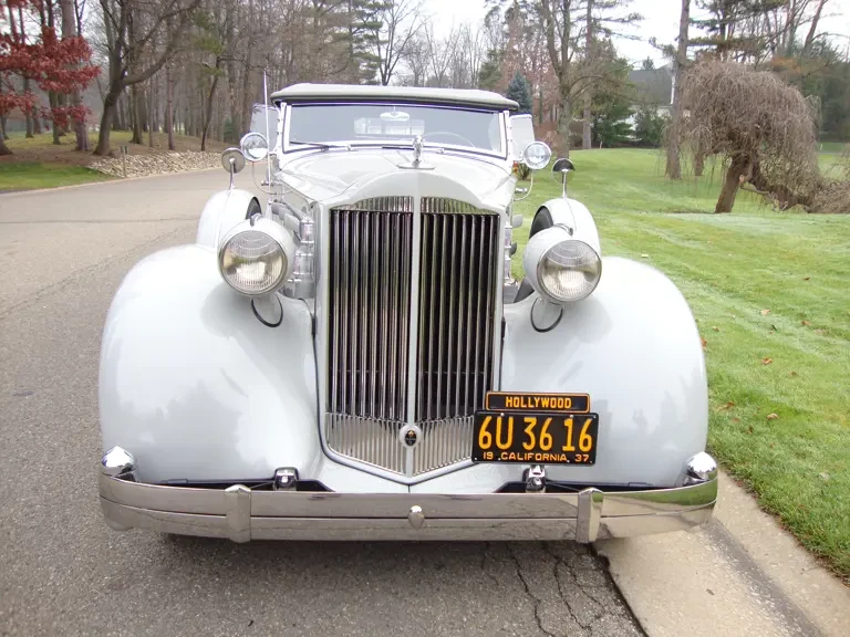 1935 Packard Twelve - Image 6 of 12