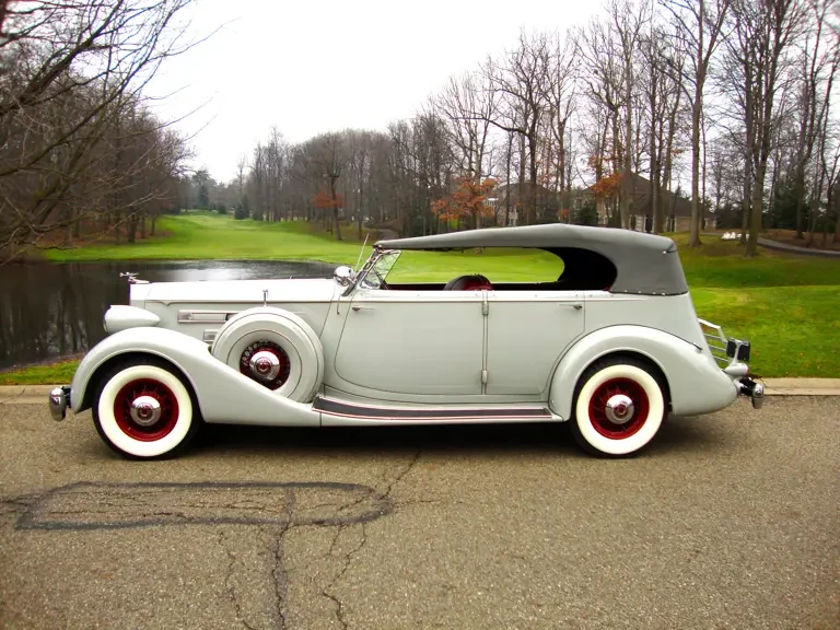 1935 Packard Twelve - Image 5 of 12