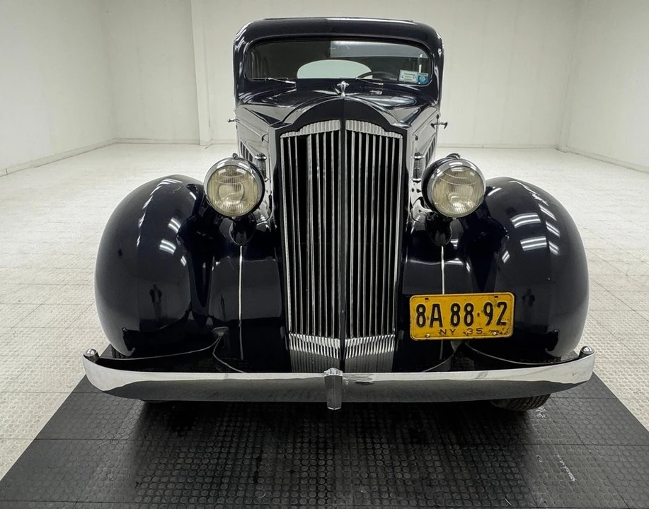 1935 Packard Eight - Image 8 of 21