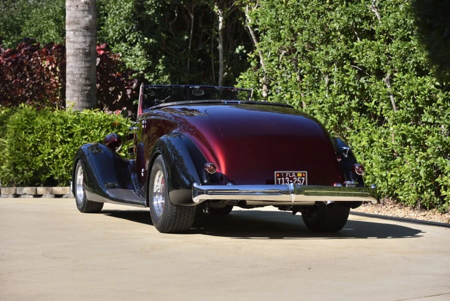 1935 Packard Eight - Image 16 of 31