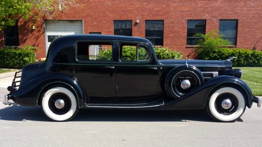 1935 Packard Eight - Image 2 of 10