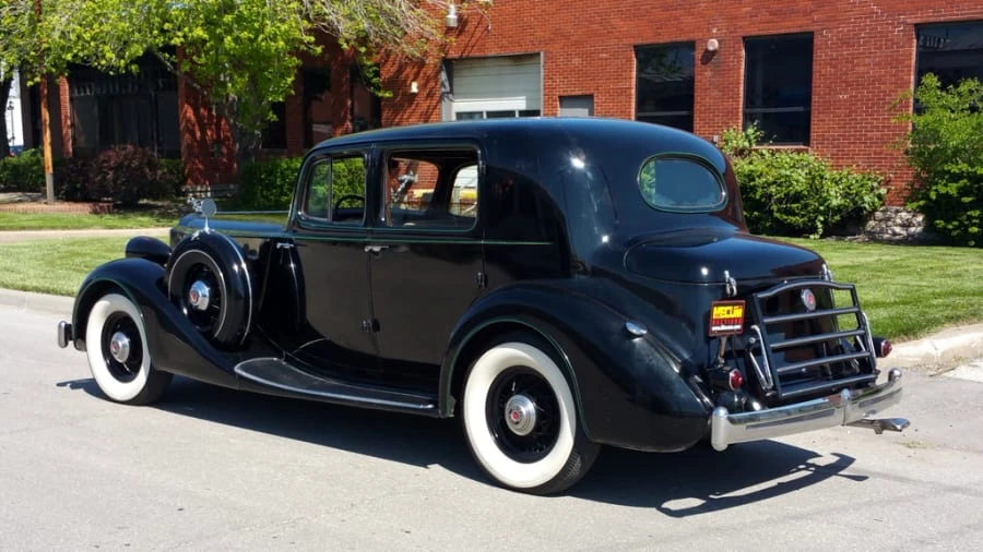 1935 Packard Eight - Image 4 of 10