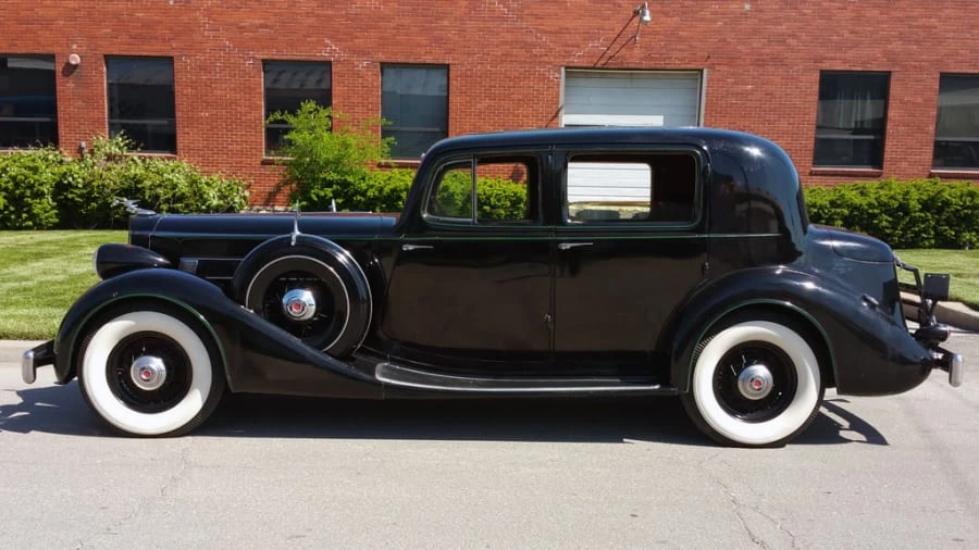 1935 Packard Eight - Image 5 of 10