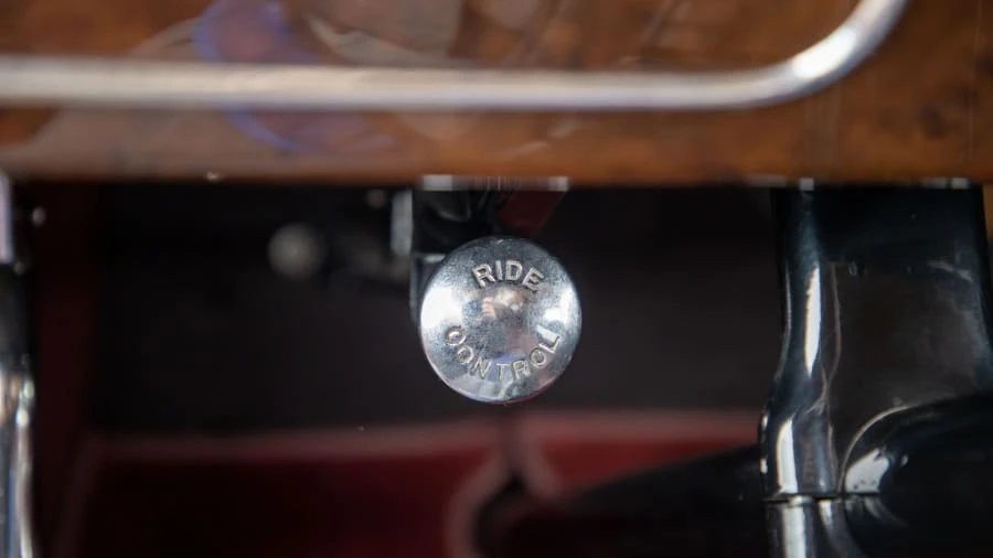 1935 Packard Eight - Image 10 of 31