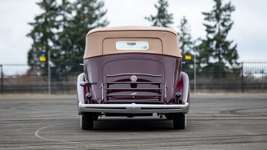 1935 Packard Eight - Image 19 of 31
