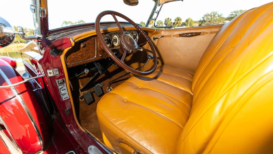 1935 Packard Eight - Image 4 of 18