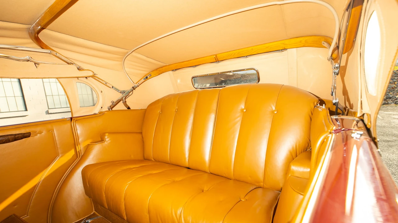 1935 Packard Eight - Image 14 of 16