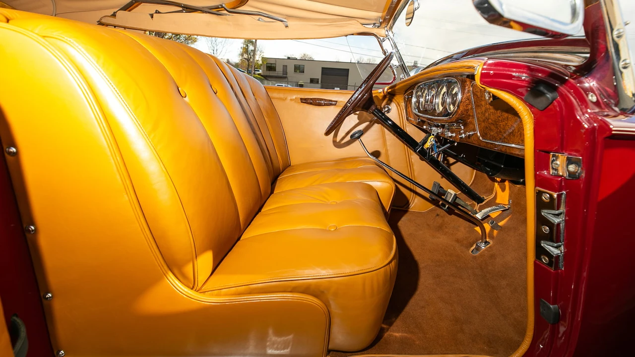 1935 Packard Eight - Image 5 of 16