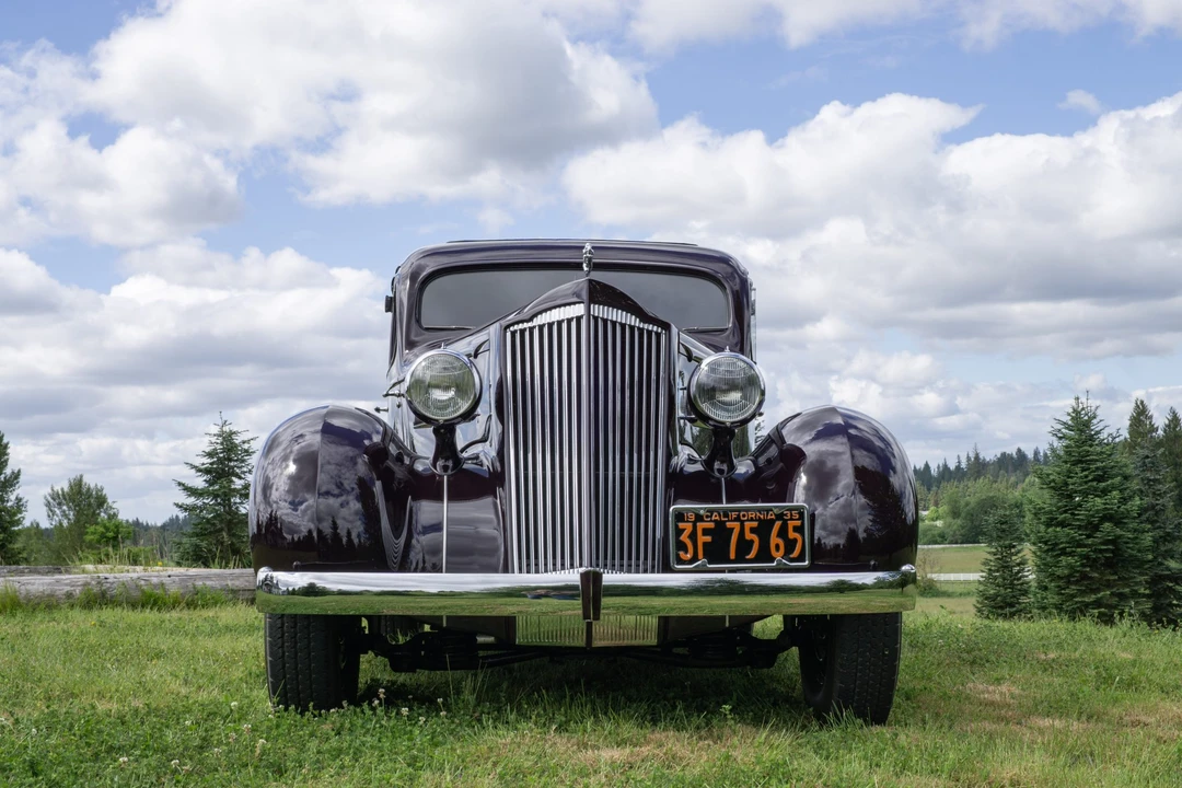 1935 Packard Eight - Image 21 of 31