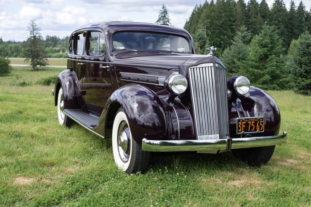 1935 Packard Eight - Image 18 of 31