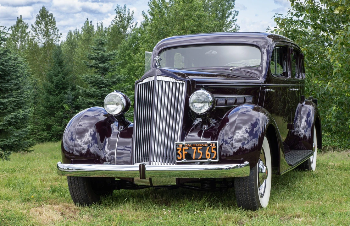 1935 Packard Eight - Image 3 of 31