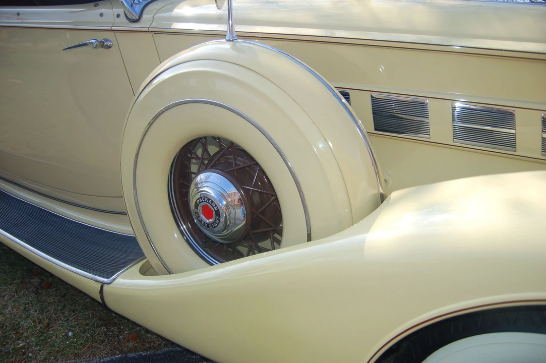 1935 Packard Eight - Image 4 of 7