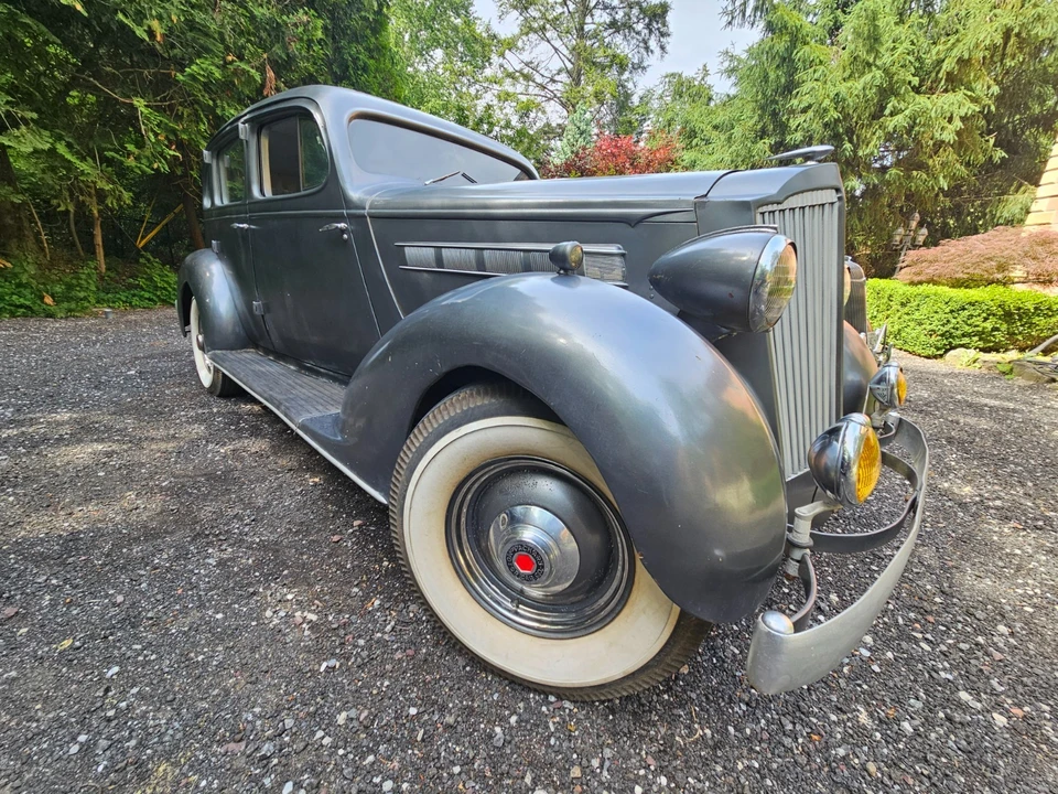 1935 Packard Eight - Image 5 of 20