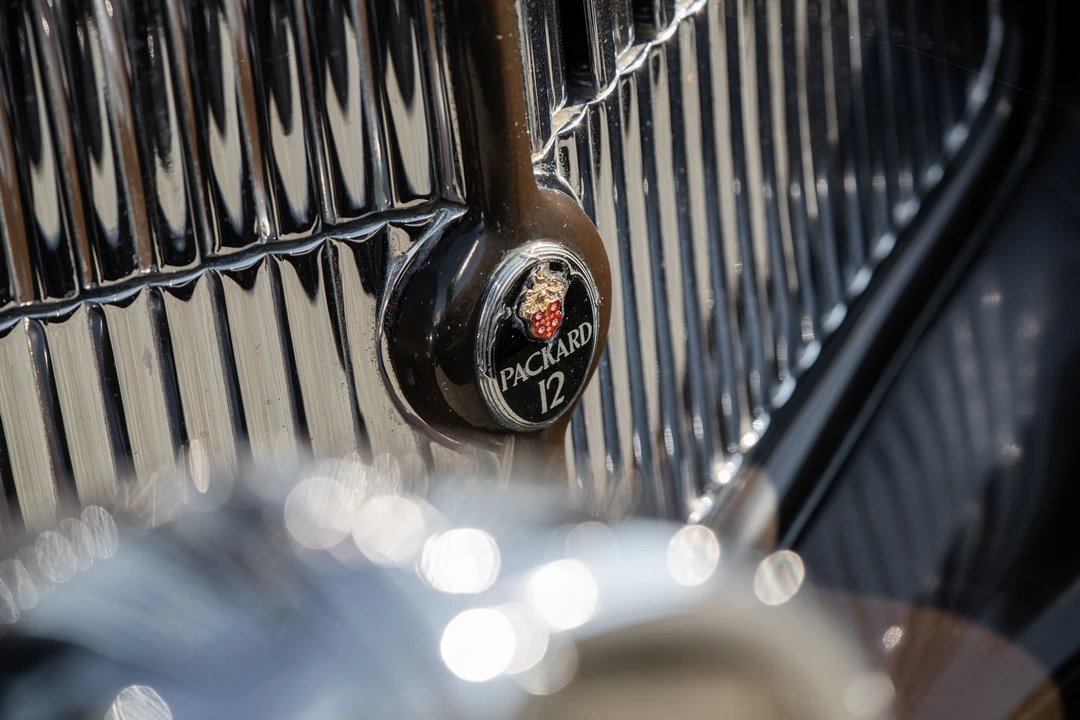 1935 Packard Twelve - Image 9 of 31