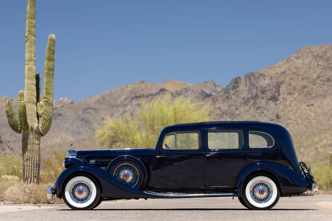 1935 Packard Twelve - Image 9 of 31